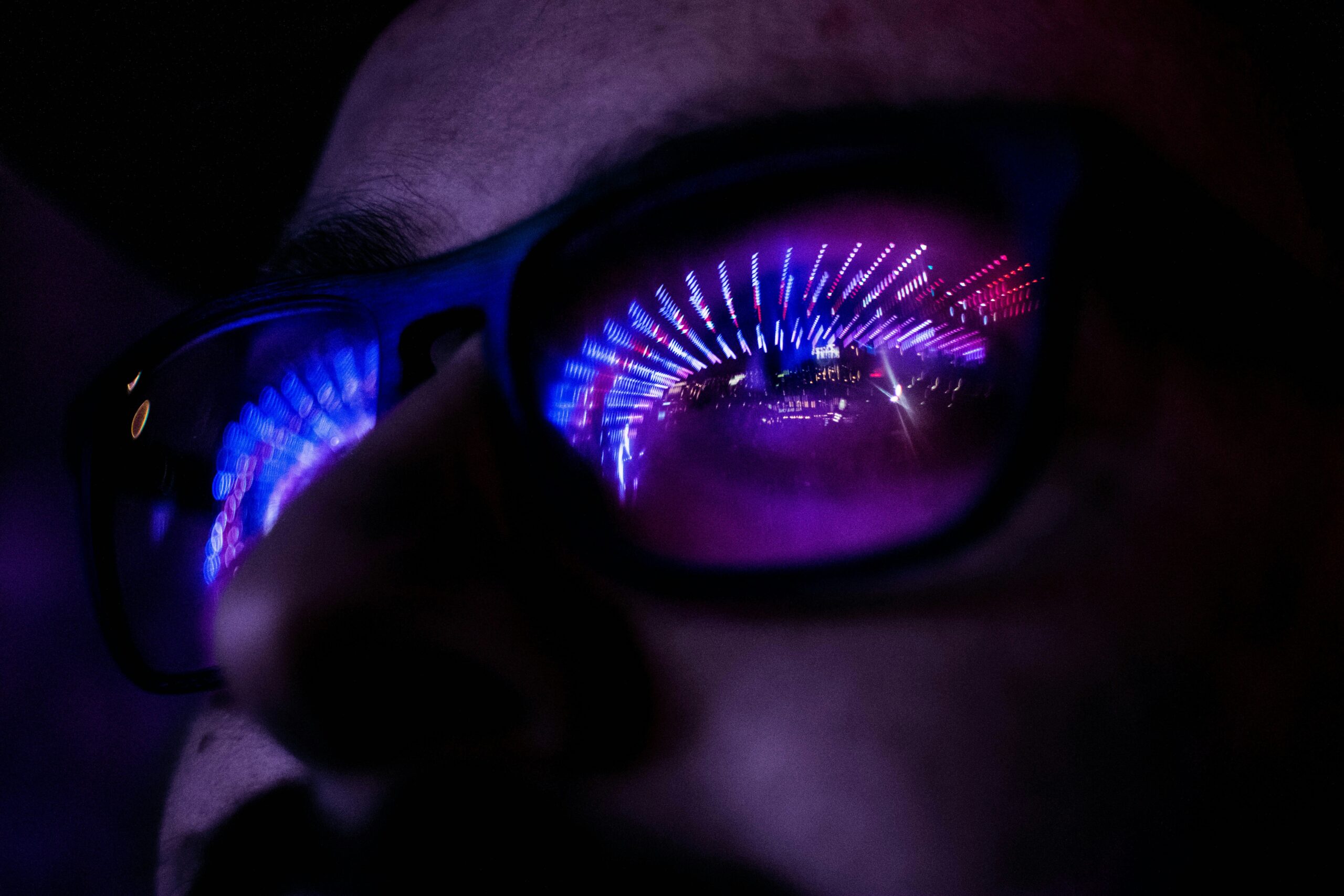 Can Military Optics Be Used With Camouflage Or Low-light Equipment?