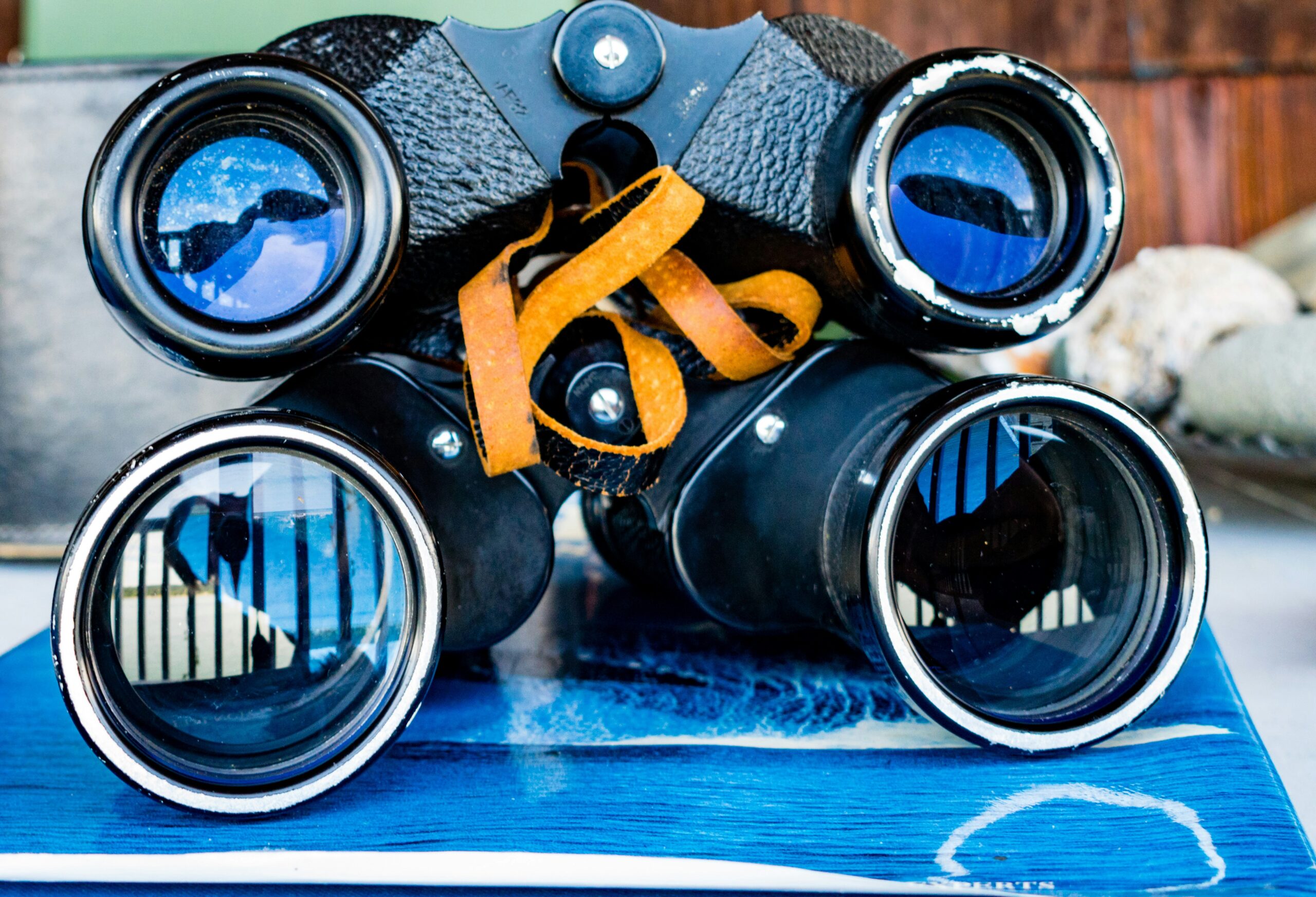 What magnification are military binoculars? 7 Expert Facts
